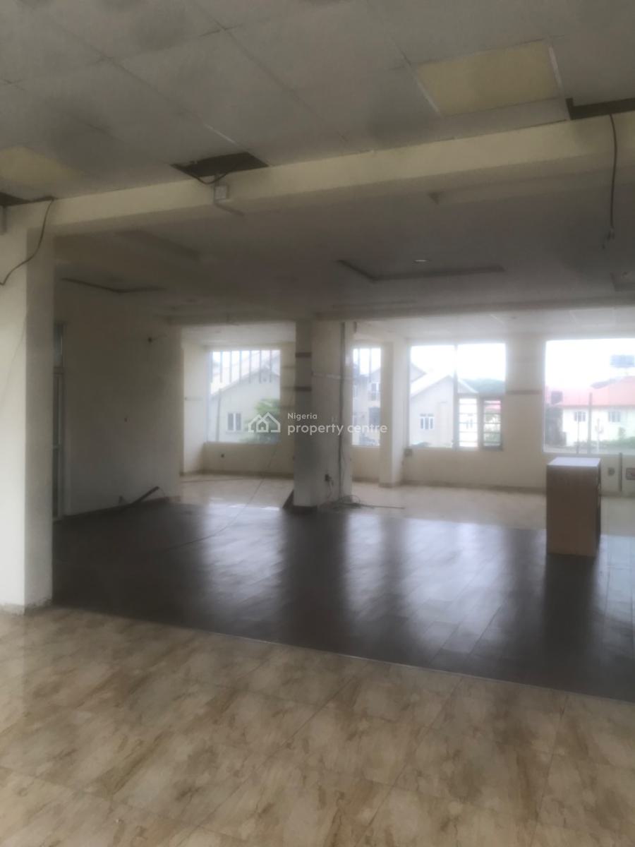 156sqm Shop/commercial Space Overlooking Two Roads, Lekki Phase 1, Lekki, Lagos, Commercial Property for Rent