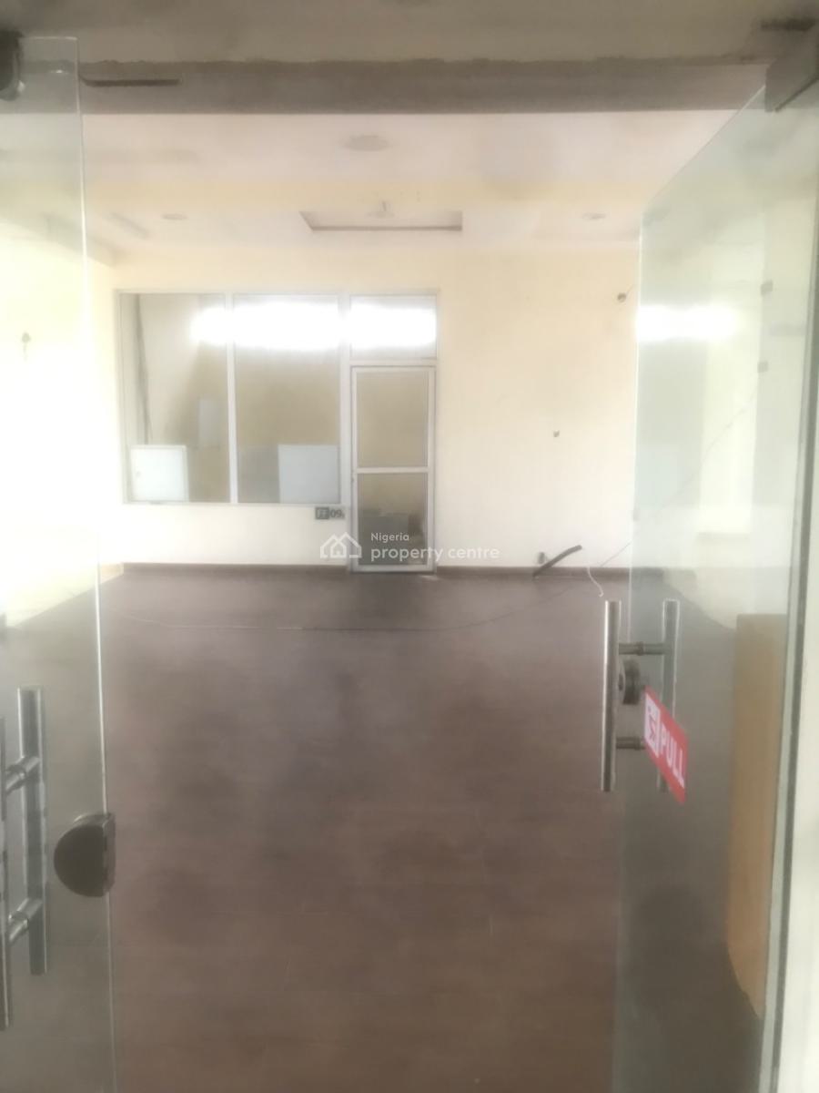 156sqm Shop/commercial Space Overlooking Two Roads, Lekki Phase 1, Lekki, Lagos, Commercial Property for Rent