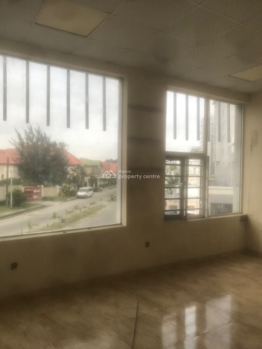 156sqm Shop/commercial Space Overlooking Two Roads, Lekki Phase 1, Lekki, Lagos, Commercial Property for Rent