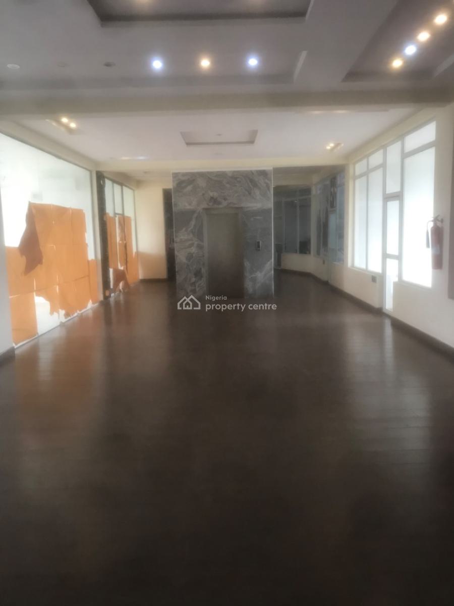 156sqm Shop/commercial Space Overlooking Two Roads, Lekki Phase 1, Lekki, Lagos, Commercial Property for Rent