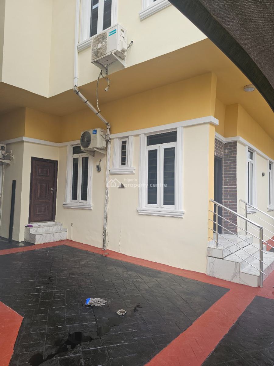 5 Bedroom Detached Duplex with a Bq, Chevron Drive, Cheyvirew Estate, Lekki, Lagos, Detached Duplex for Rent