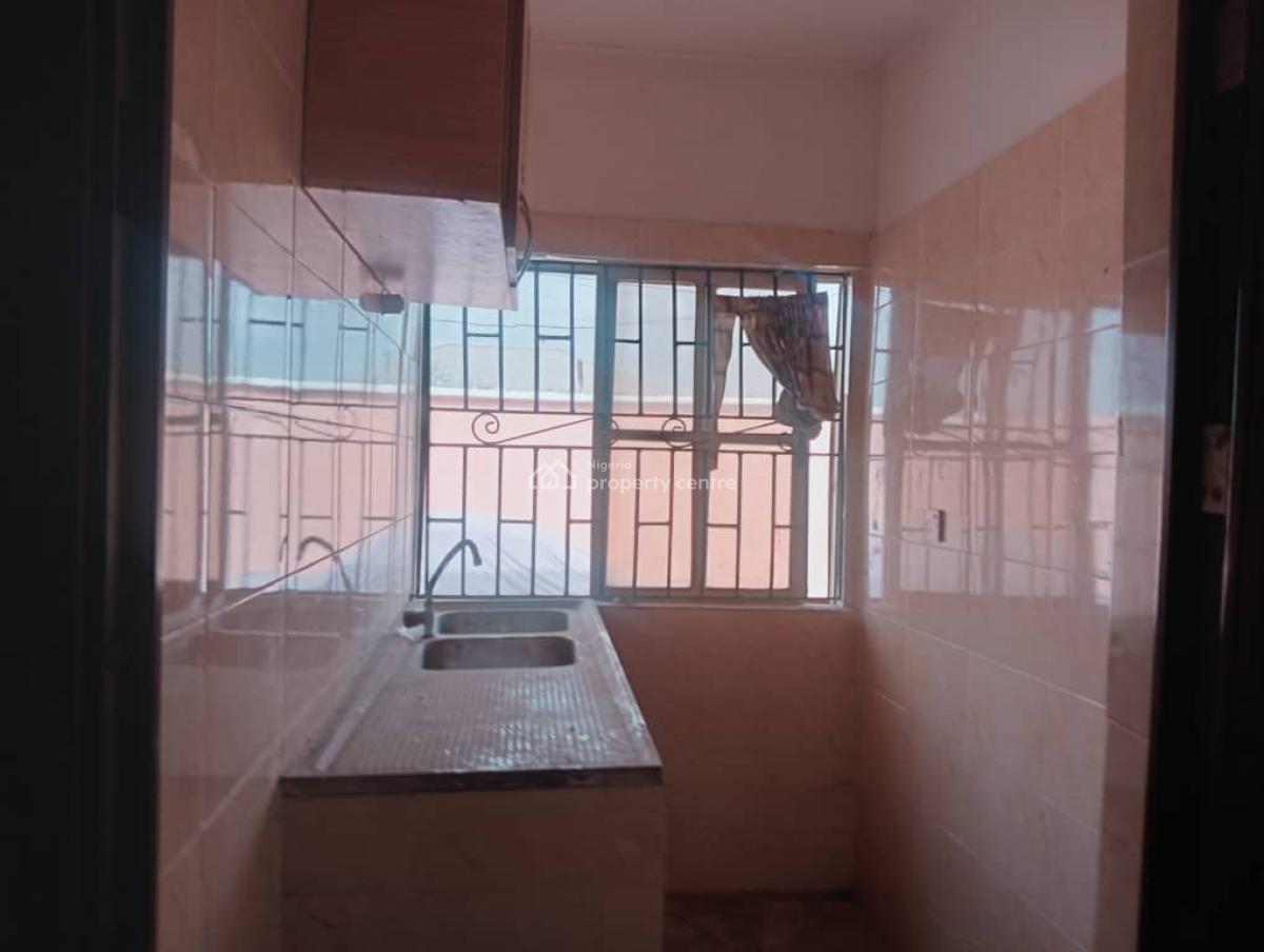 2 Bedrooms, Cele Axis, Magboro, Ogun, Flat / Apartment for Rent