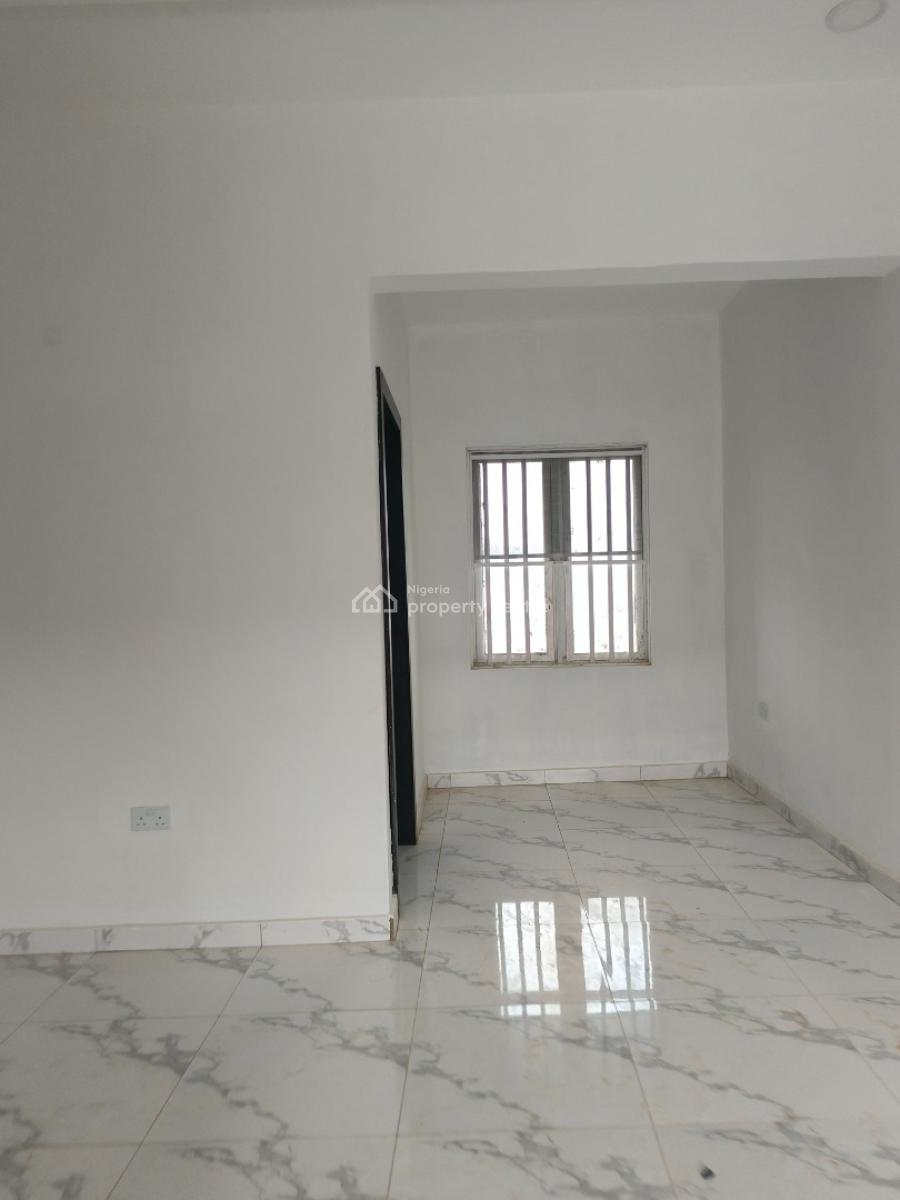 2 Bedrooms, Cele Axis, Magboro, Ogun, Flat / Apartment for Rent