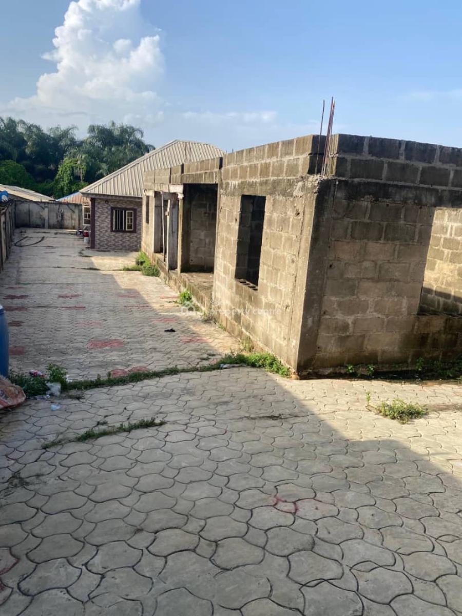 3bedrooms, Magboro Akeran, Magboro, Ogun, Detached Bungalow for Sale