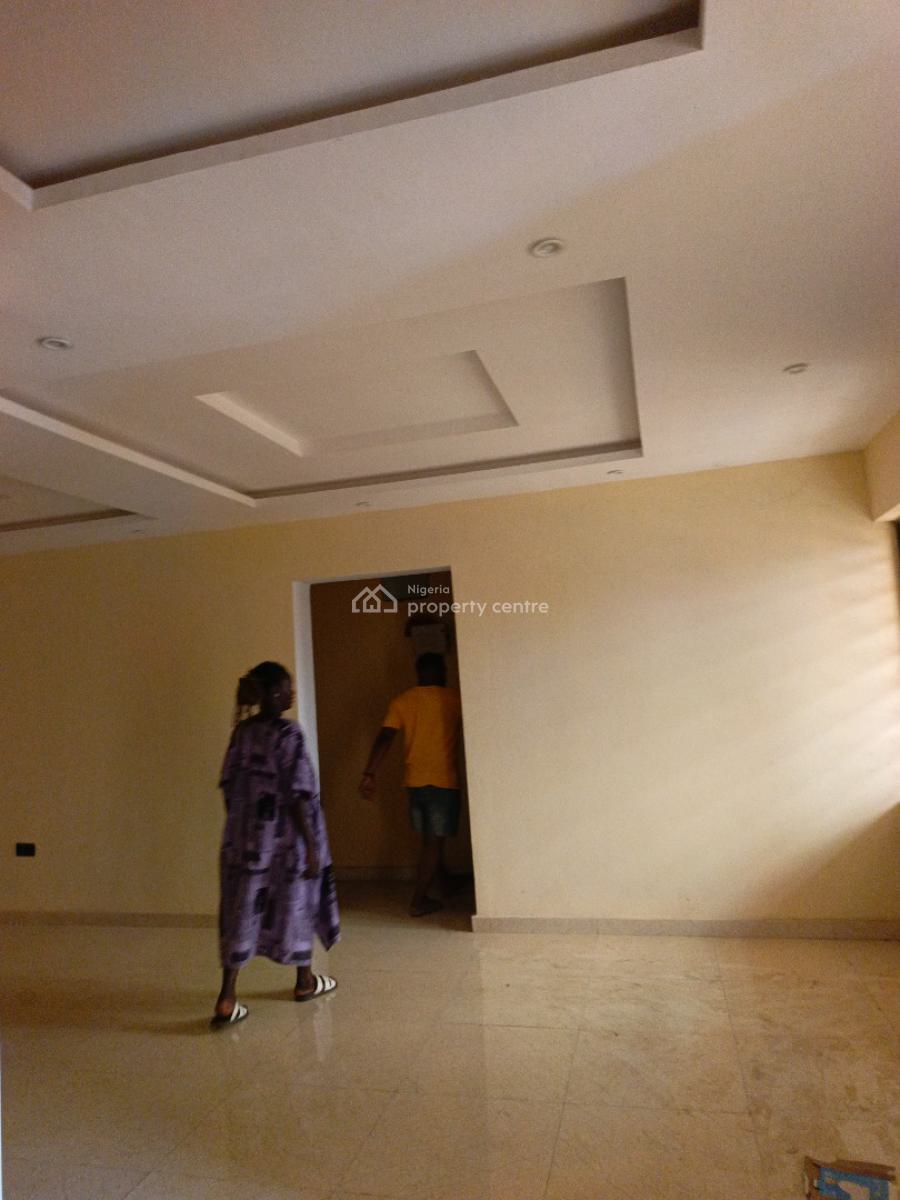 2 Bedrooms, Akeran, Magboro, Ogun, Flat / Apartment for Rent