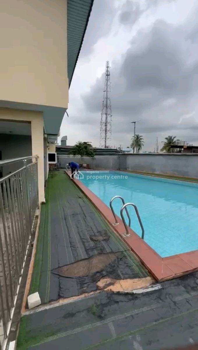 4 Bedrooms Town House, Surulere, Lagos, House for Sale