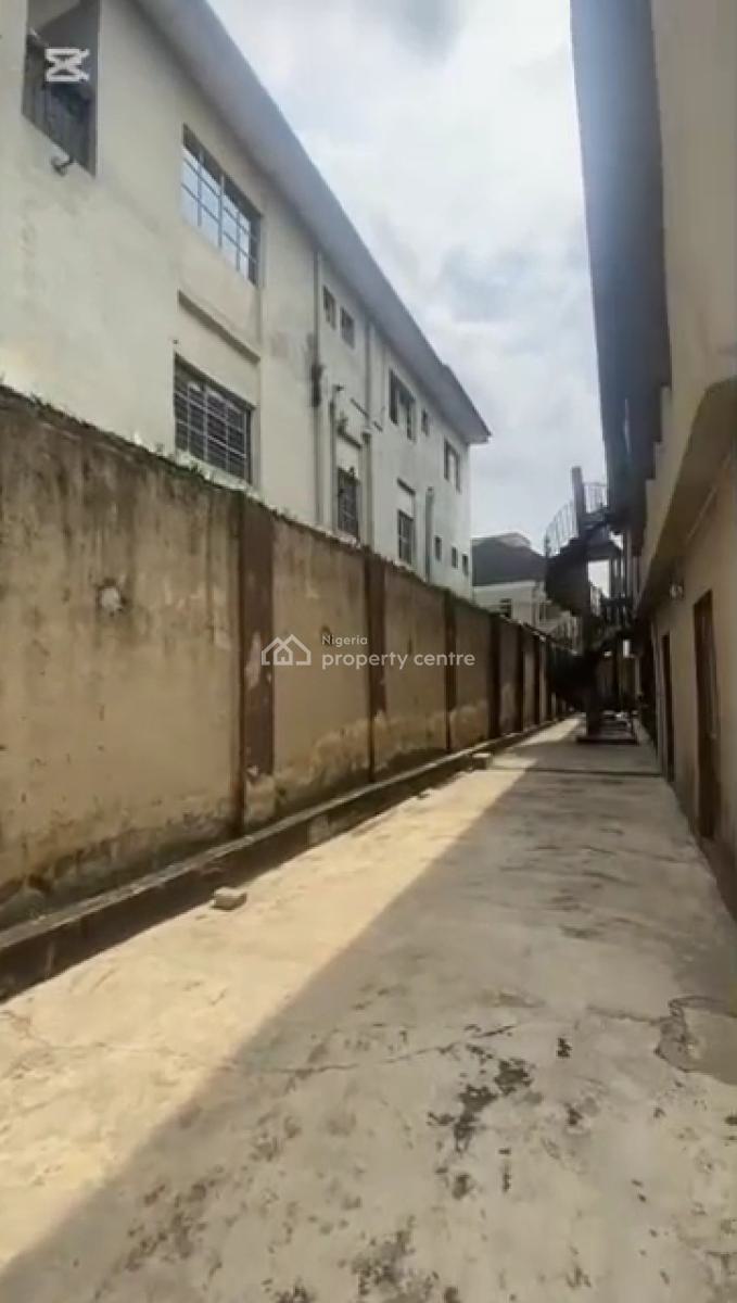 a Block of 6 Units of Spacious 3 Bedroom Flats, Unity Close, Ojodu Berger, Ojodu, Lagos, House for Sale
