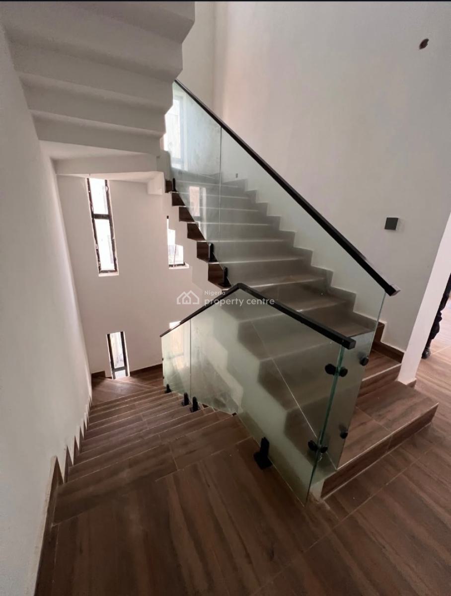 5 Bedrooms Terraced Duplex with Bq Attached, Guzape District, Abuja, Terraced Duplex for Rent