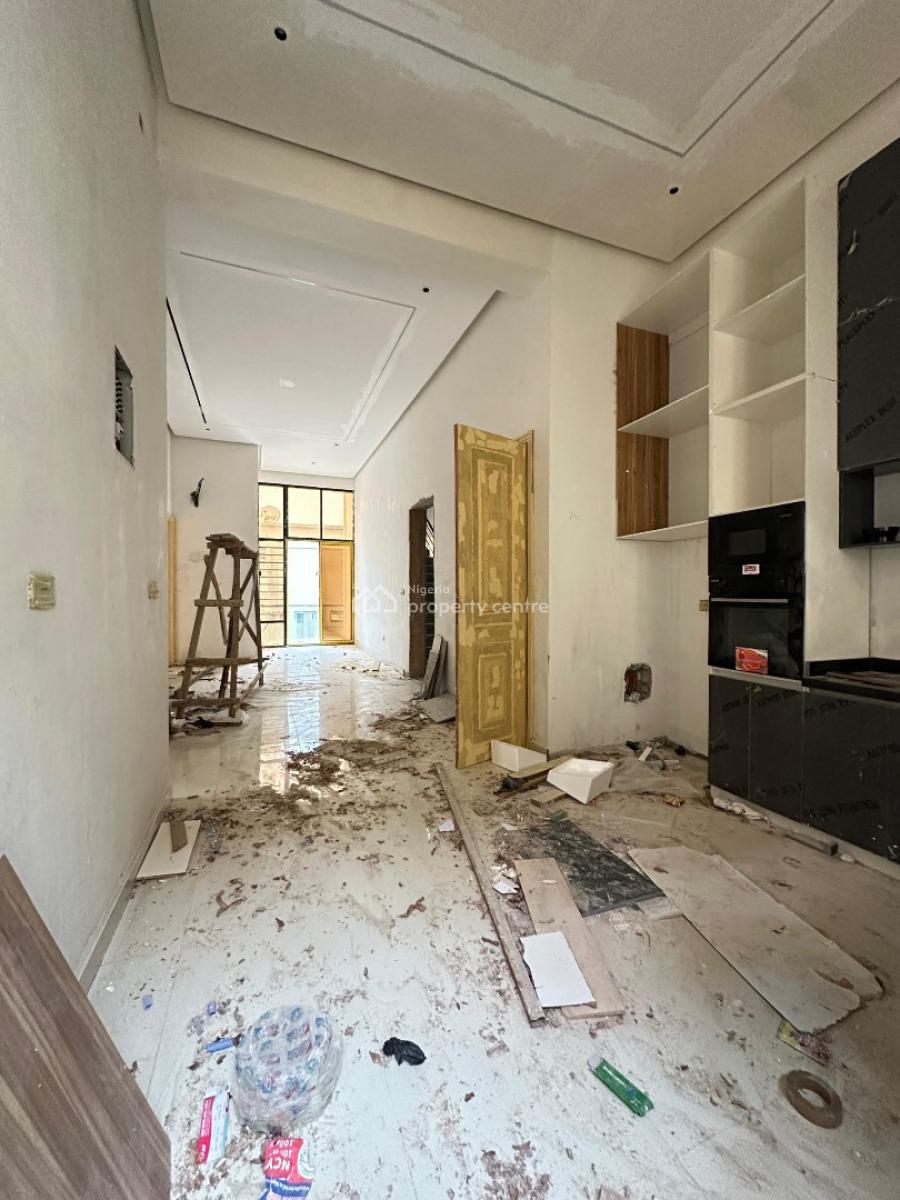 Luxury 3 Bedroom Apartment, Lekki Phase 1, Lekki, Lagos, Flat / Apartment for Sale