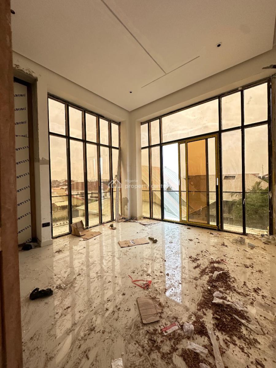Luxury 3 Bedroom Apartment, Lekki Phase 1, Lekki, Lagos, Flat / Apartment for Sale