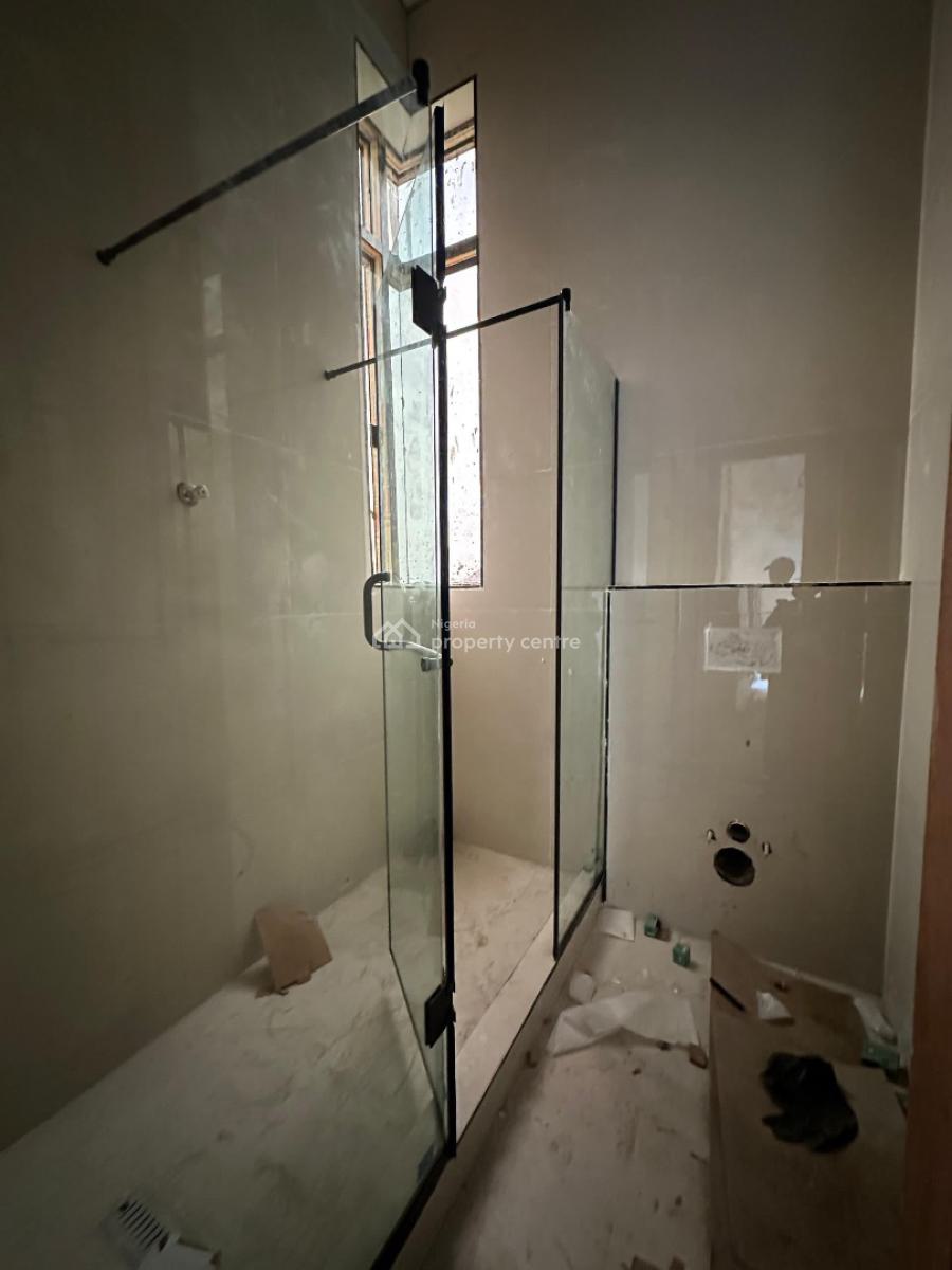 Luxury 3 Bedroom Apartment, Lekki Phase 1, Lekki, Lagos, Flat / Apartment for Sale
