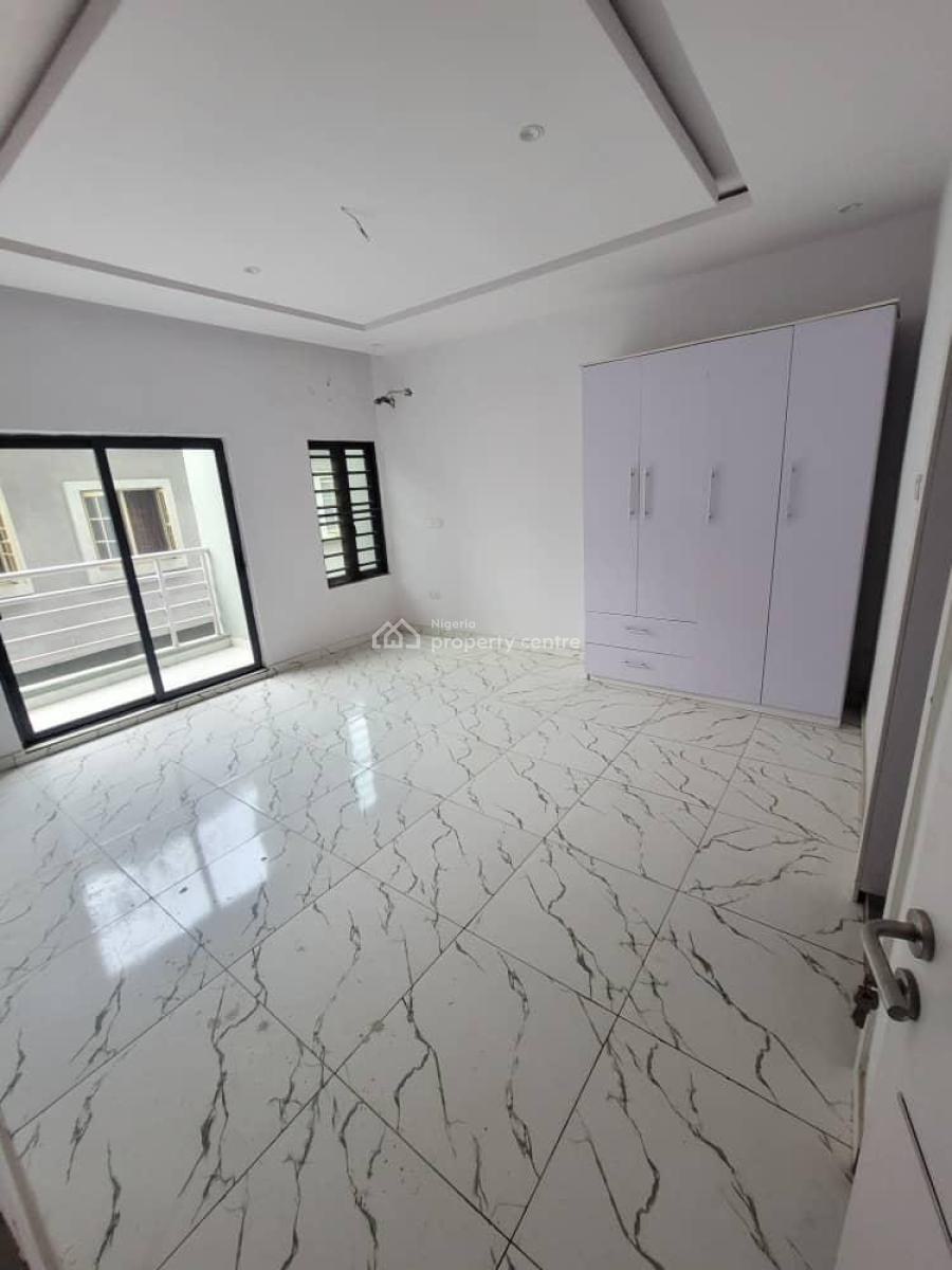 a Luxury 2 Bedroom Apartment, Lekki Scheme 2 By Abraham Adesanya, Lekki, Lagos, Flat / Apartment for Rent
