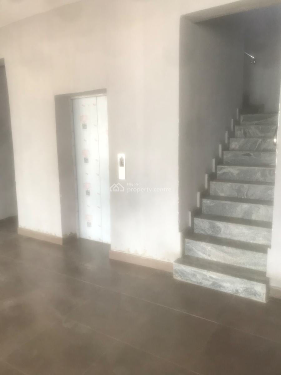 100sqm Shop/commercial Space, Lekki Phase 1, Lekki, Lagos, Commercial Property for Rent