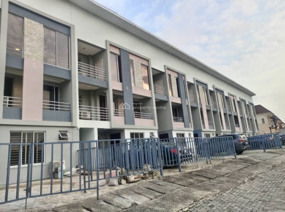 4 Bedroom Terrace House with a Room Bq, Lekki Phase 1, Lekki, Lagos, Terraced Duplex for Sale