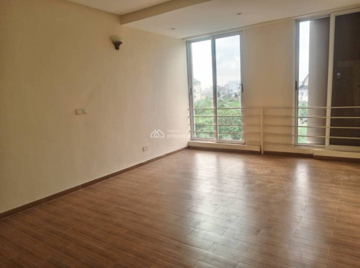 4 Bedroom Terrace House with a Room Bq, Lekki Phase 1, Lekki, Lagos, Terraced Duplex for Sale