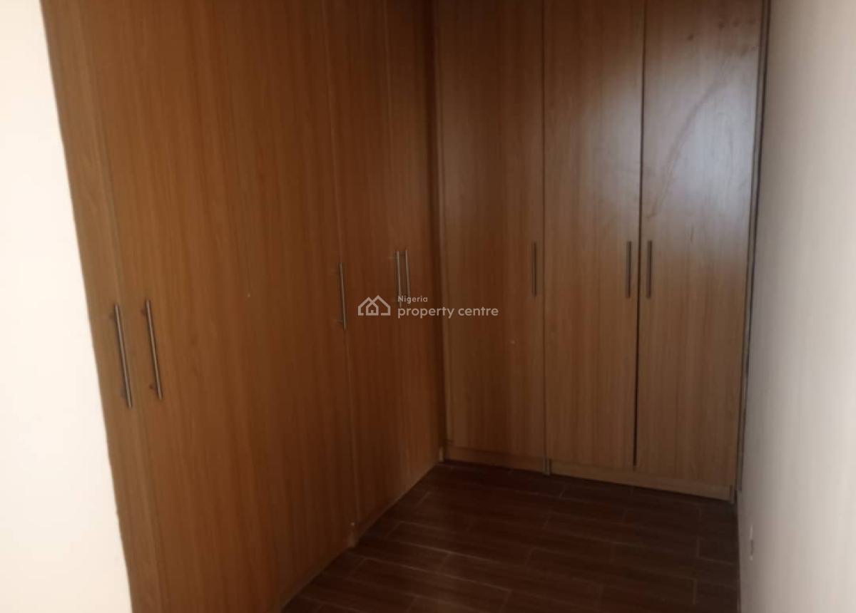 4 Bedroom Terrace House with a Room Bq, Lekki Phase 1, Lekki, Lagos, Terraced Duplex for Sale
