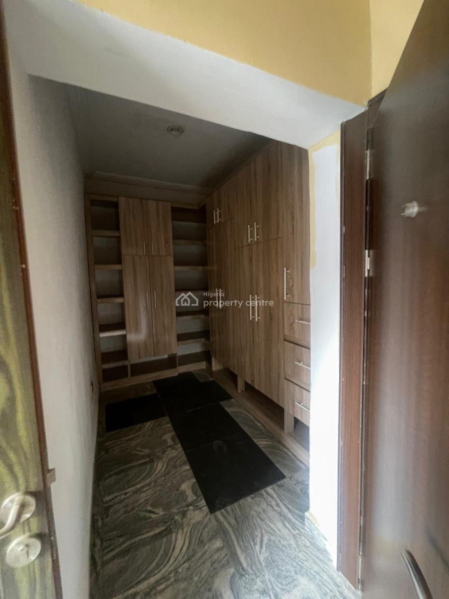 Exquisitely Crafted 5 Bedroom Rare Offering Terraced Duplex, Durumi, Abuja, Terraced Duplex for Sale