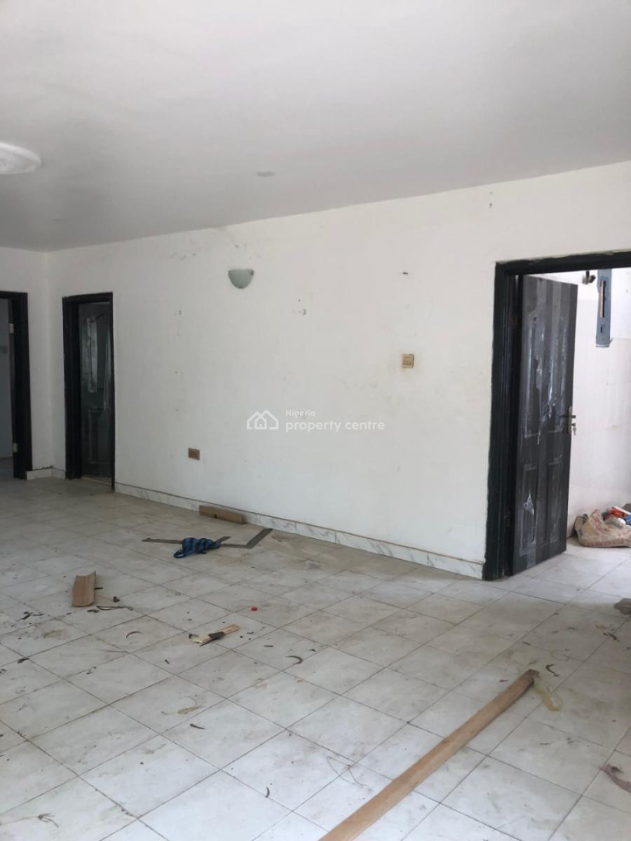 Massive 3 Bedroom Bungalow with 2 Bqs, Inside Vgc, Vgc, Lekki, Lagos, Detached Bungalow for Rent