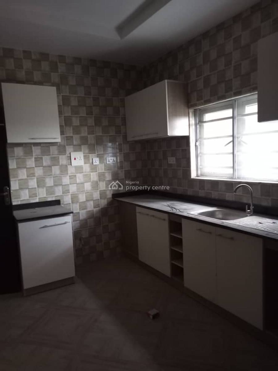 Luxury 2 Bedroom Apartment, Olokonla, Ajah, Lagos, Flat / Apartment for Rent