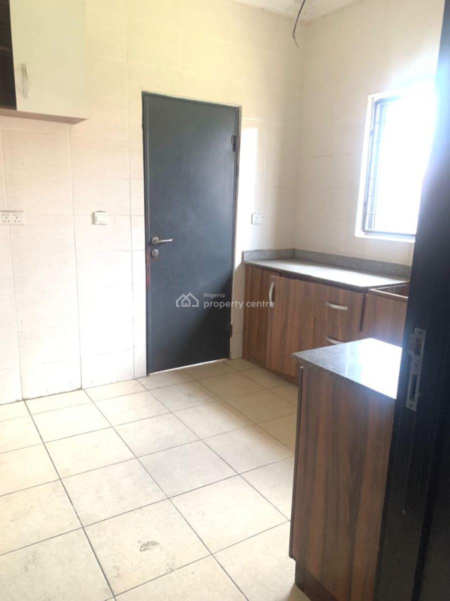 Smart Spacious 3bedroom Flat, Lekki Lagos, Osapa, Lekki, Lagos, House for Rent