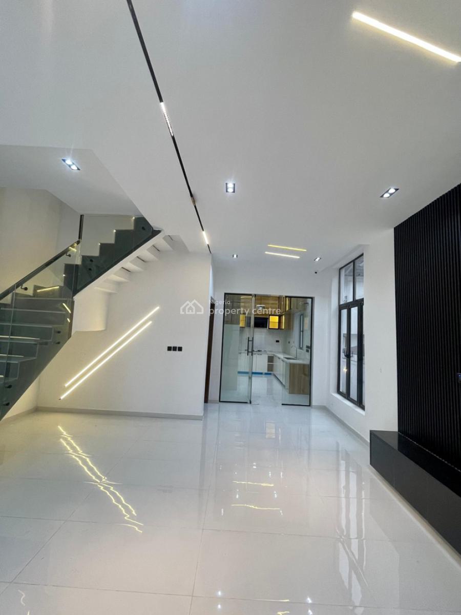 Distinguished 4 Bedroom Fully Detached Duplex with Bq, Ikota, Lekki, Lagos, Detached Duplex for Sale