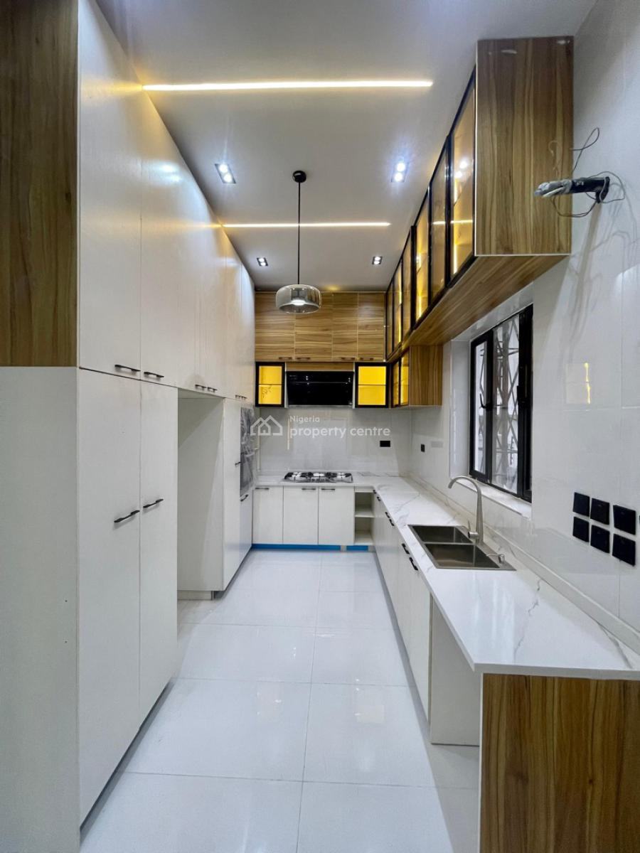 Distinguished 4 Bedroom Fully Detached Duplex with Bq, Ikota, Lekki, Lagos, Detached Duplex for Sale
