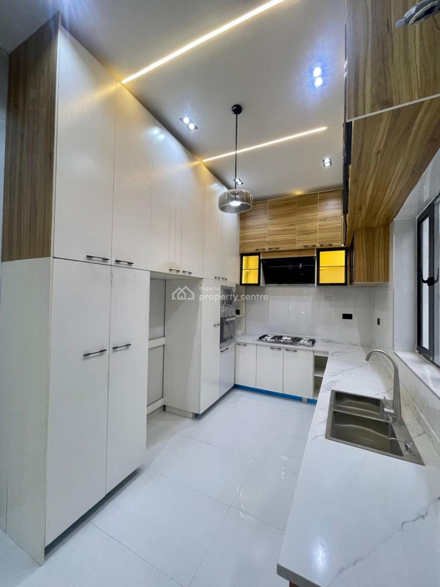 Distinguished 4 Bedroom Fully Detached Duplex with Bq, Ikota, Lekki, Lagos, Detached Duplex for Sale