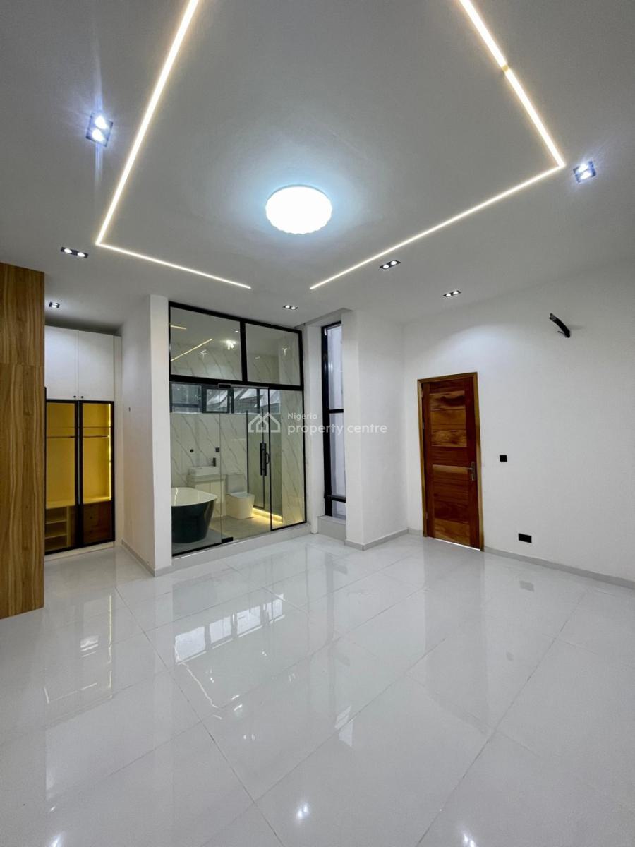 Distinguished 4 Bedroom Fully Detached Duplex with Bq, Ikota, Lekki, Lagos, Detached Duplex for Sale