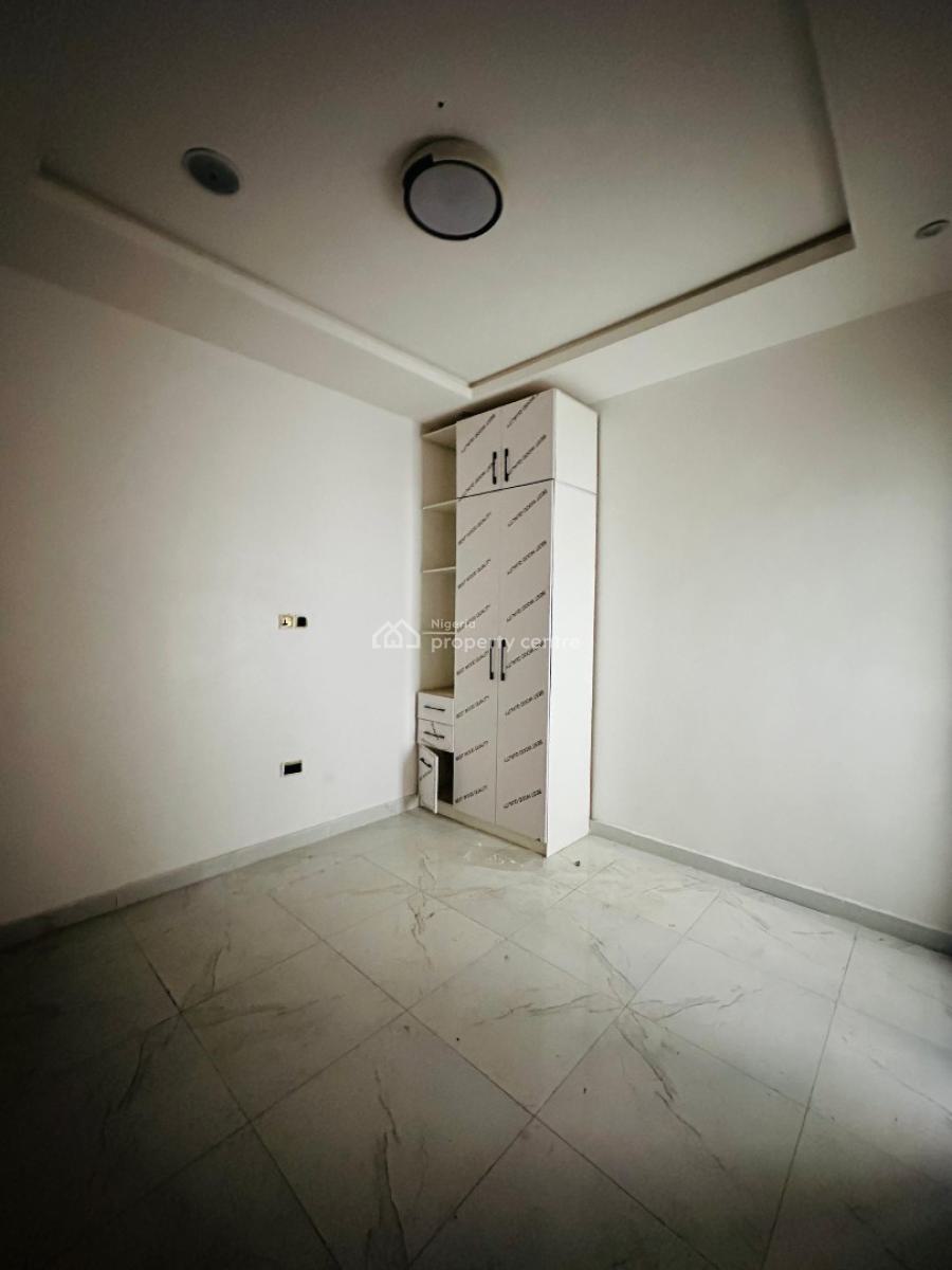 Charming 2 Bedroom Apartment with  Communal Pool & Gym, Ikate, Lekki, Lagos, Block of Flats for Sale