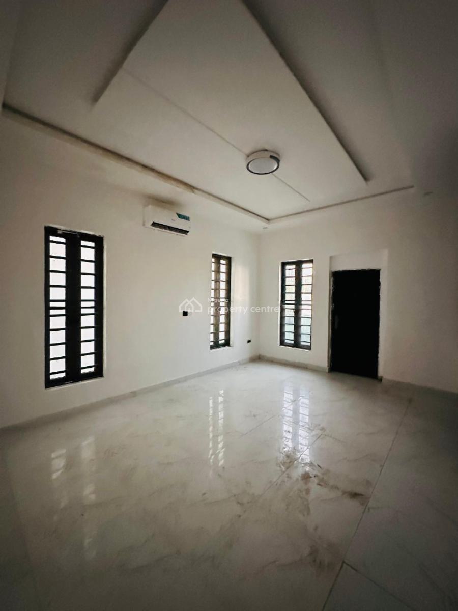 Charming 2 Bedroom Apartment with  Communal Pool & Gym, Ikate, Lekki, Lagos, Block of Flats for Sale