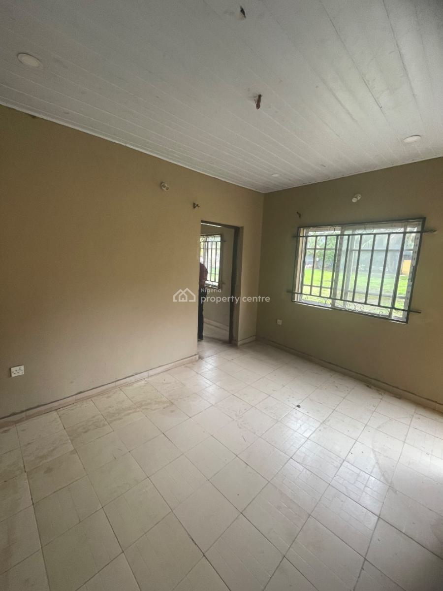 Miniflat in a Mini Estate Facing The Road a Min Walk to Bustop, Ado Road, Ajah, Lagos, House for Rent