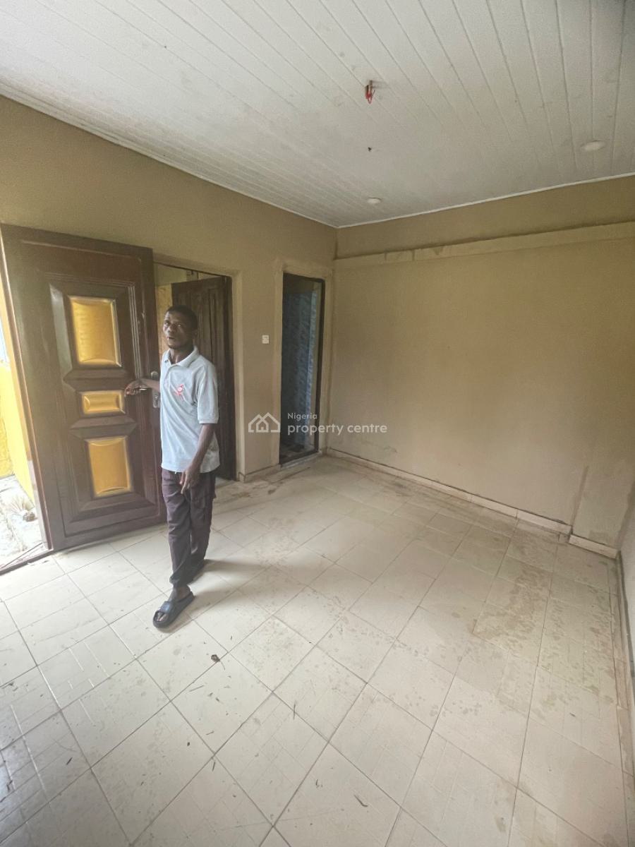 Miniflat in a Mini Estate Facing The Road a Min Walk to Bustop, Ado Road, Ajah, Lagos, House for Rent