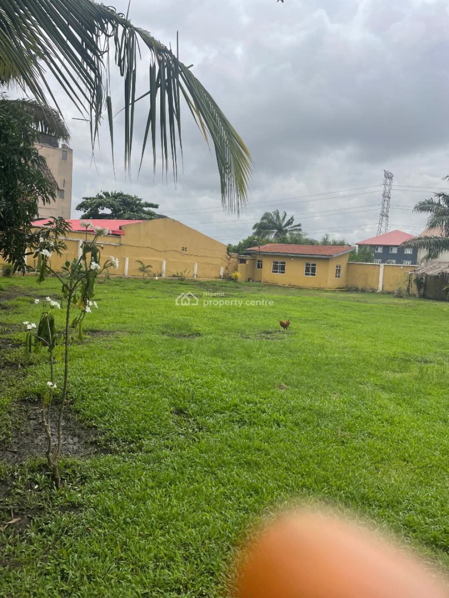 Miniflat in a Mini Estate Facing The Road a Min Walk to Bustop, Ado Road, Ajah, Lagos, House for Rent