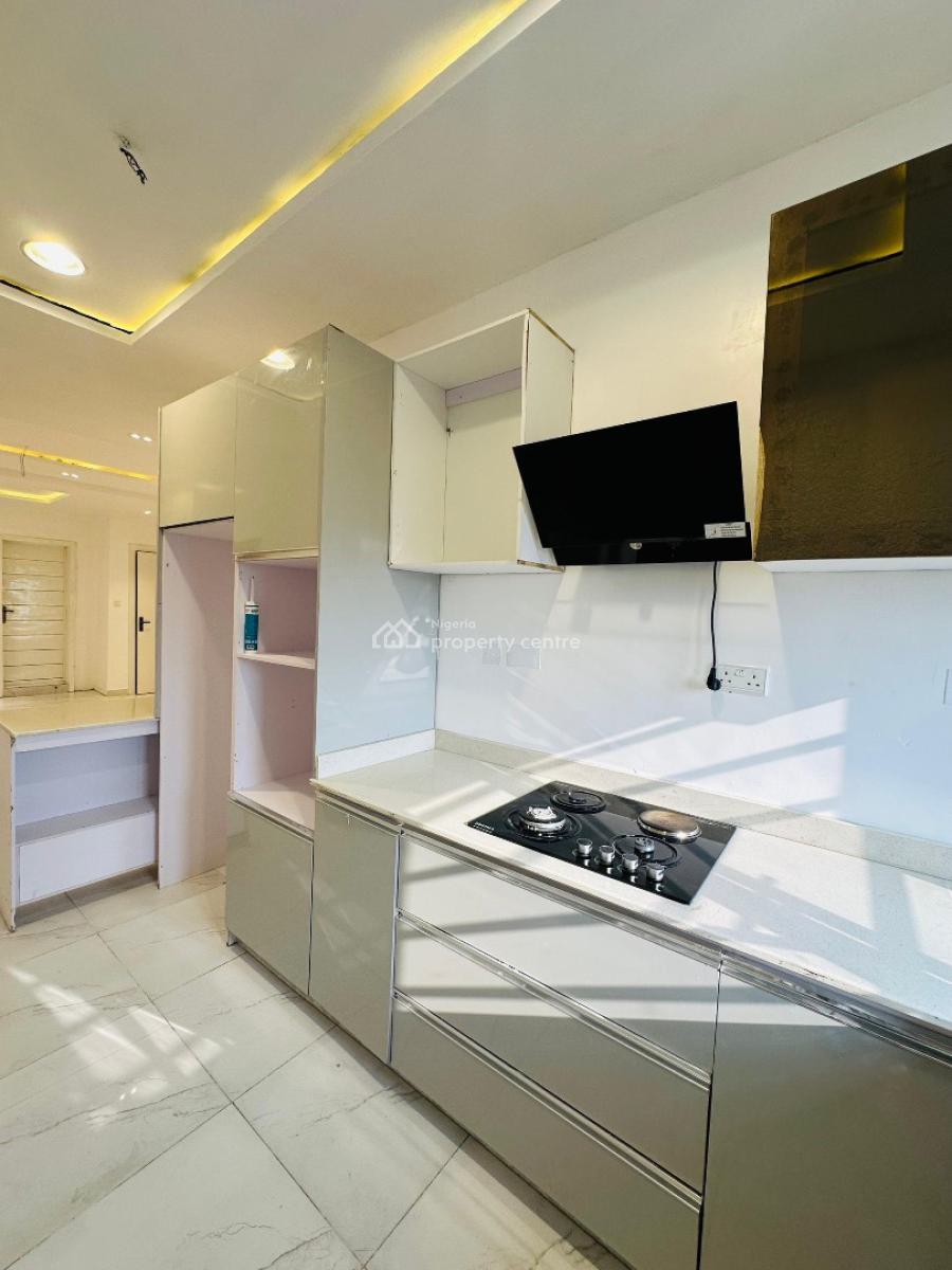 Beautiful 2 Bedroom Apartment with Communal Pool., Ikate, Lekki, Lagos, Block of Flats for Sale