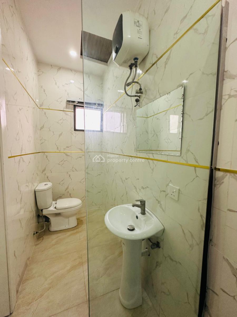 Beautiful 2 Bedroom Apartment with Communal Pool., Ikate, Lekki, Lagos, Block of Flats for Sale