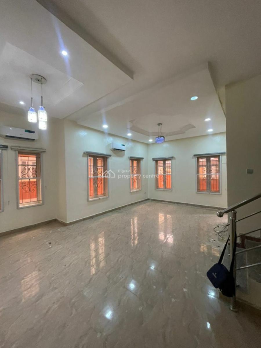 Lovely Spacious Studio Apartment with Personal Kitchen, Chevron, Ikota, Lekki, Lagos, Self Contain (single Rooms) for Rent