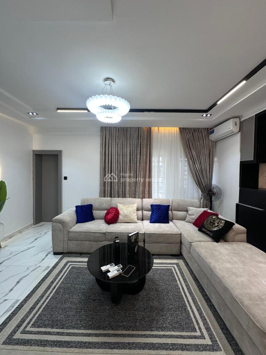 Luxurious and Beautiful 2 Bedrooms Apartment, Wuye, Abuja, Flat / Apartment Short Let