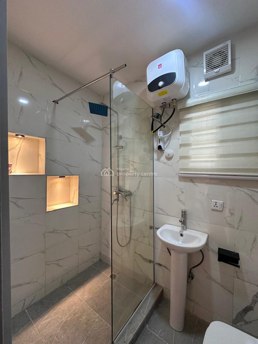 Luxurious and Beautiful 2 Bedrooms Apartment, Wuye, Abuja, Flat / Apartment Short Let