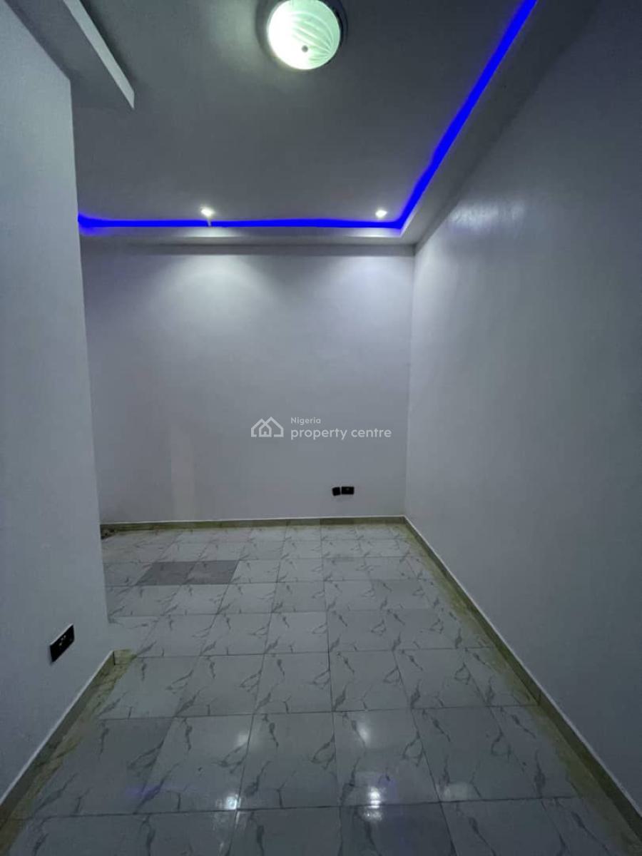 Lovely Mini Flat Ensuite with Modern Facilities, Along Alpha Beach Road, Igbo Efon, Lekki, Lagos, Mini Flat (room and Parlour) for Rent