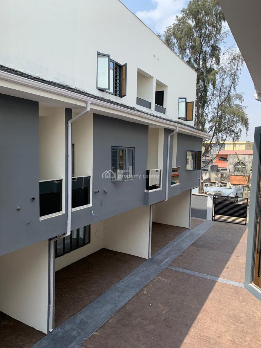 Luxury 4 Bedroom Terrace Duplex Plus B.q with Excellence Facilities, Bode Thomas, Surulere, Lagos, Terraced Duplex for Sale