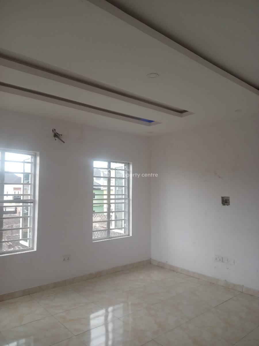 Lovely Fine 2 Bedrooms Flat, Upstair, Marshy Hill Estate, Addo Road, Ajah, Lagos, Flat / Apartment for Rent
