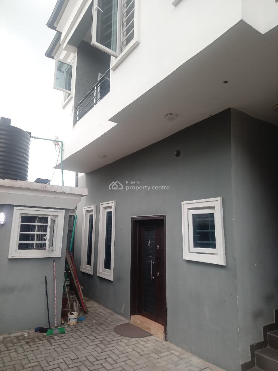 Lovely Fine 2 Bedrooms Flat, Upstair, Marshy Hill Estate, Addo Road, Ajah, Lagos, Flat / Apartment for Rent