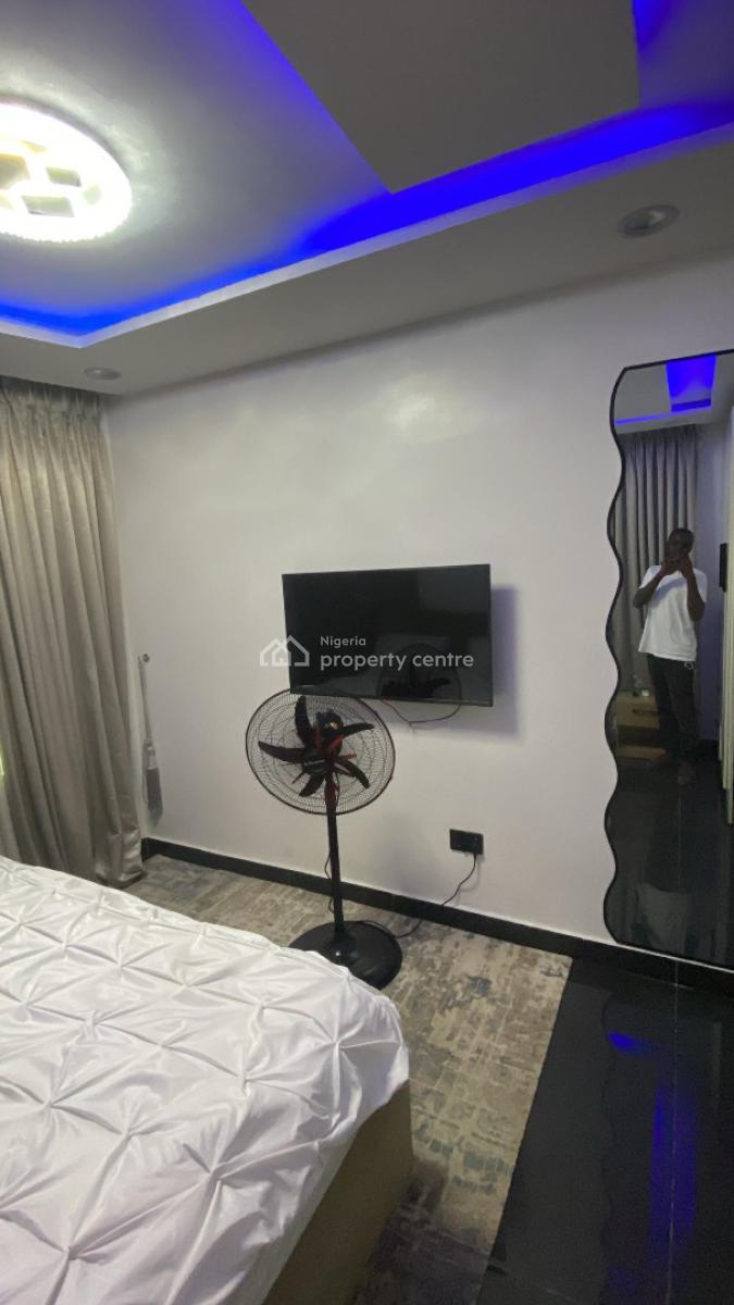 3 Bedrooms Apartment, Ebute Metta East, Yaba, Lagos, Flat / Apartment Short Let