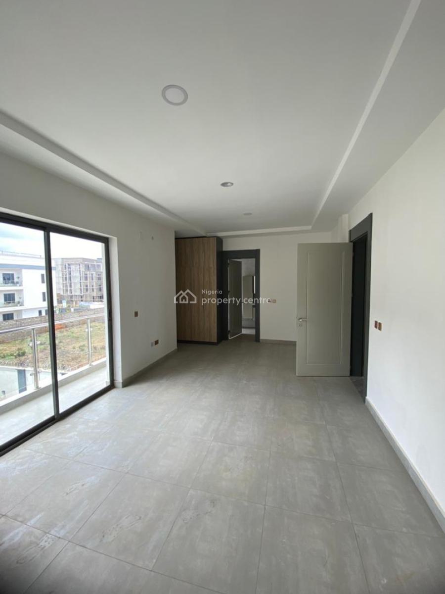 Excellent 5-bedroom Terrace Duplex with Bq, Jahi, Abuja, Terraced Duplex for Sale