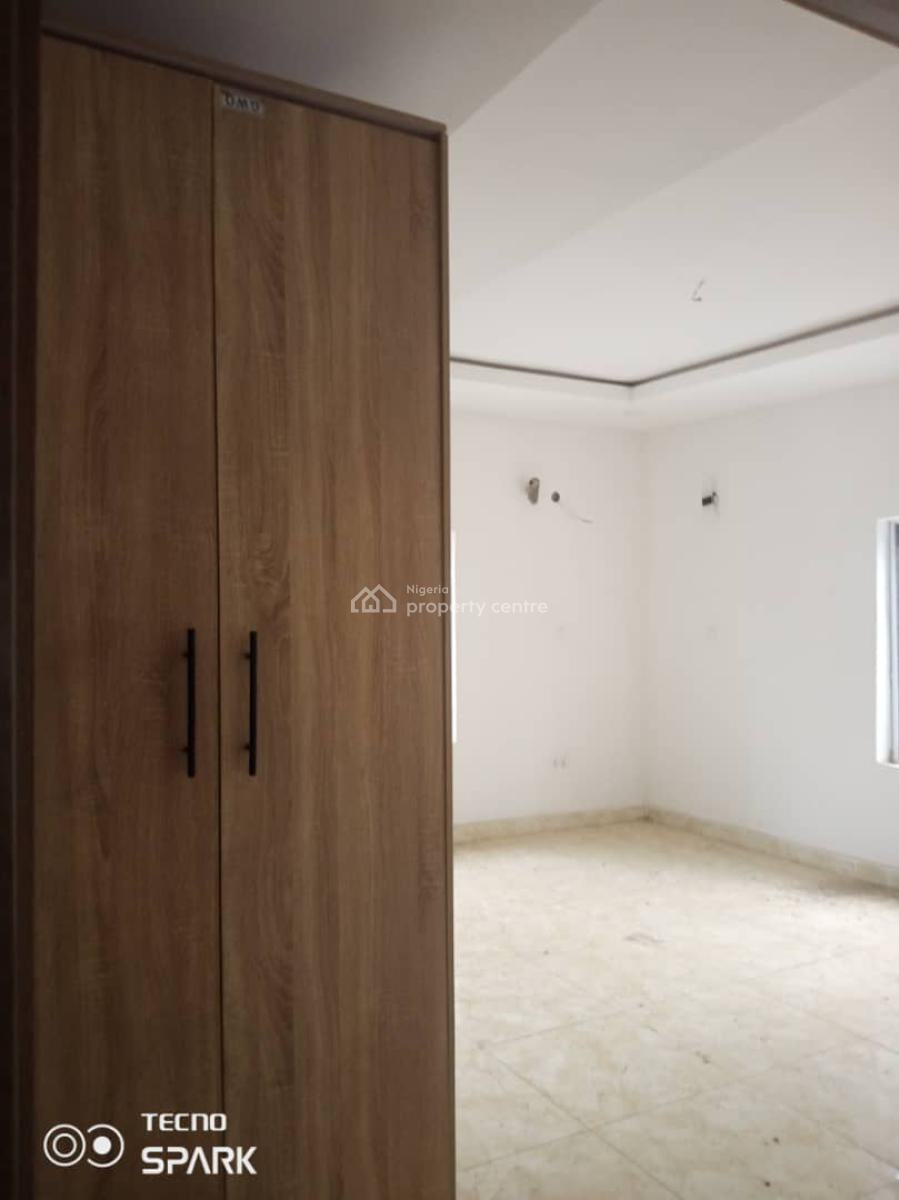 Sharp Good 2 Bedrooms Flat, Ground Floor, Area 1, Garki, Abuja, Flat / Apartment for Rent