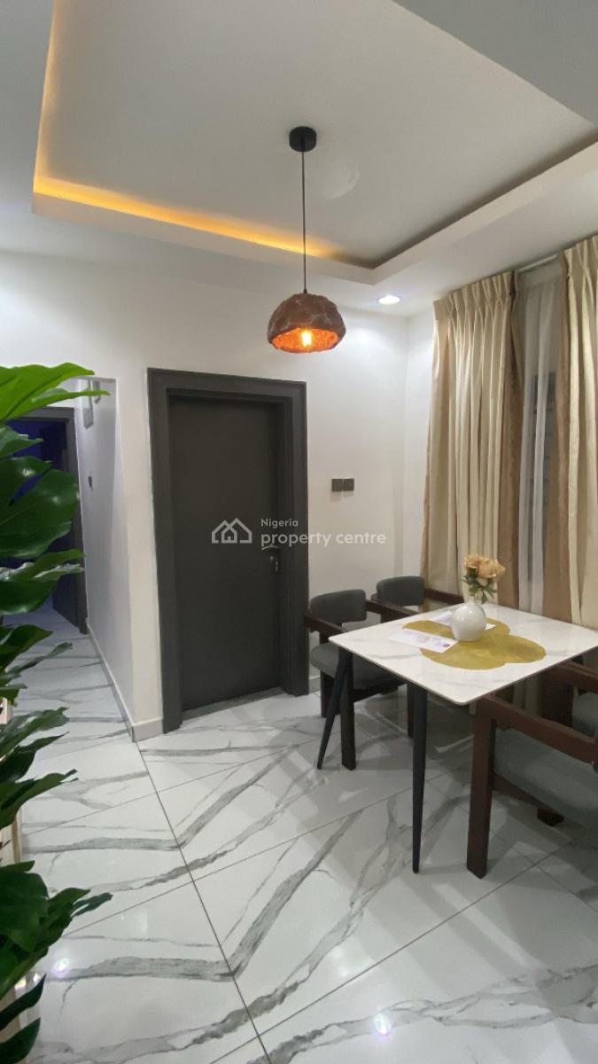 2 Bedrooms  Apartments, Ebute Metta East, Yaba, Lagos, Flat / Apartment Short Let