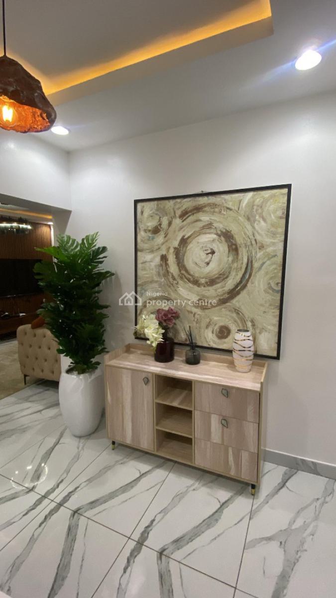 2 Bedrooms  Apartments, Ebute Metta East, Yaba, Lagos, Flat / Apartment Short Let