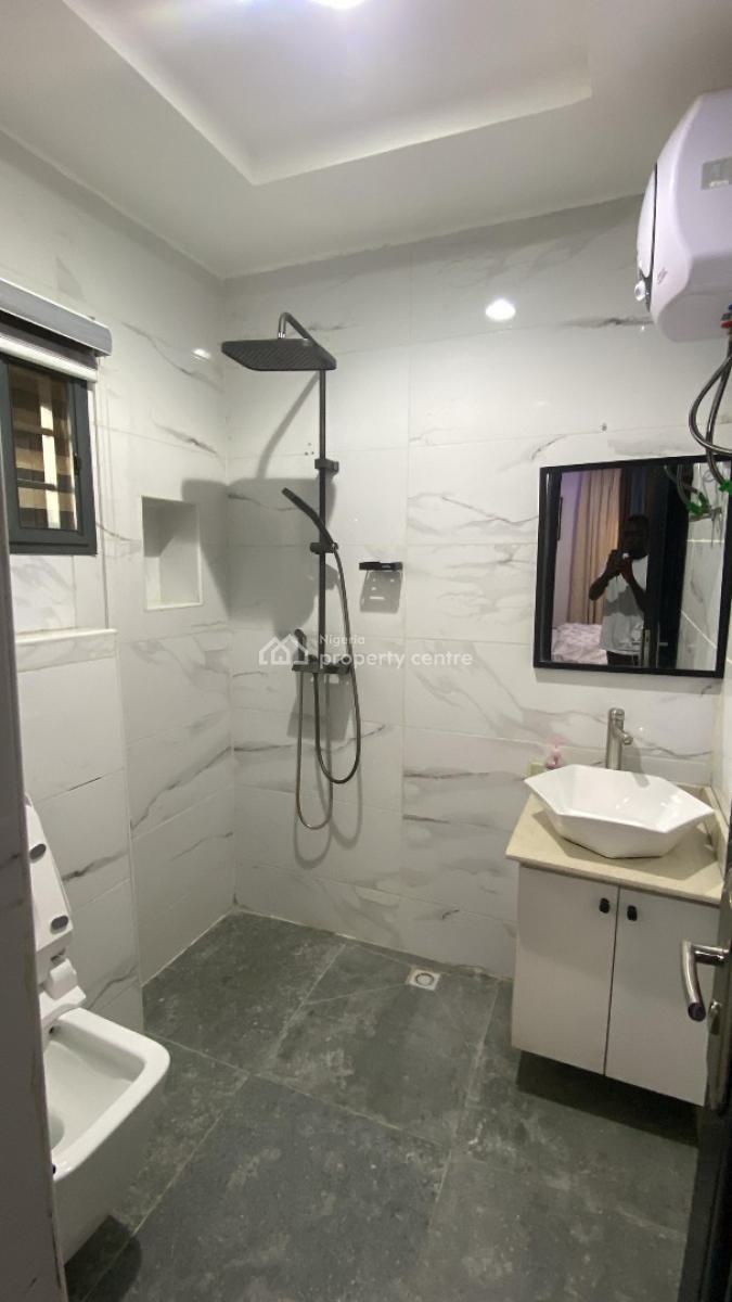 2 Bedrooms  Apartments, Ebute Metta East, Yaba, Lagos, Flat / Apartment Short Let