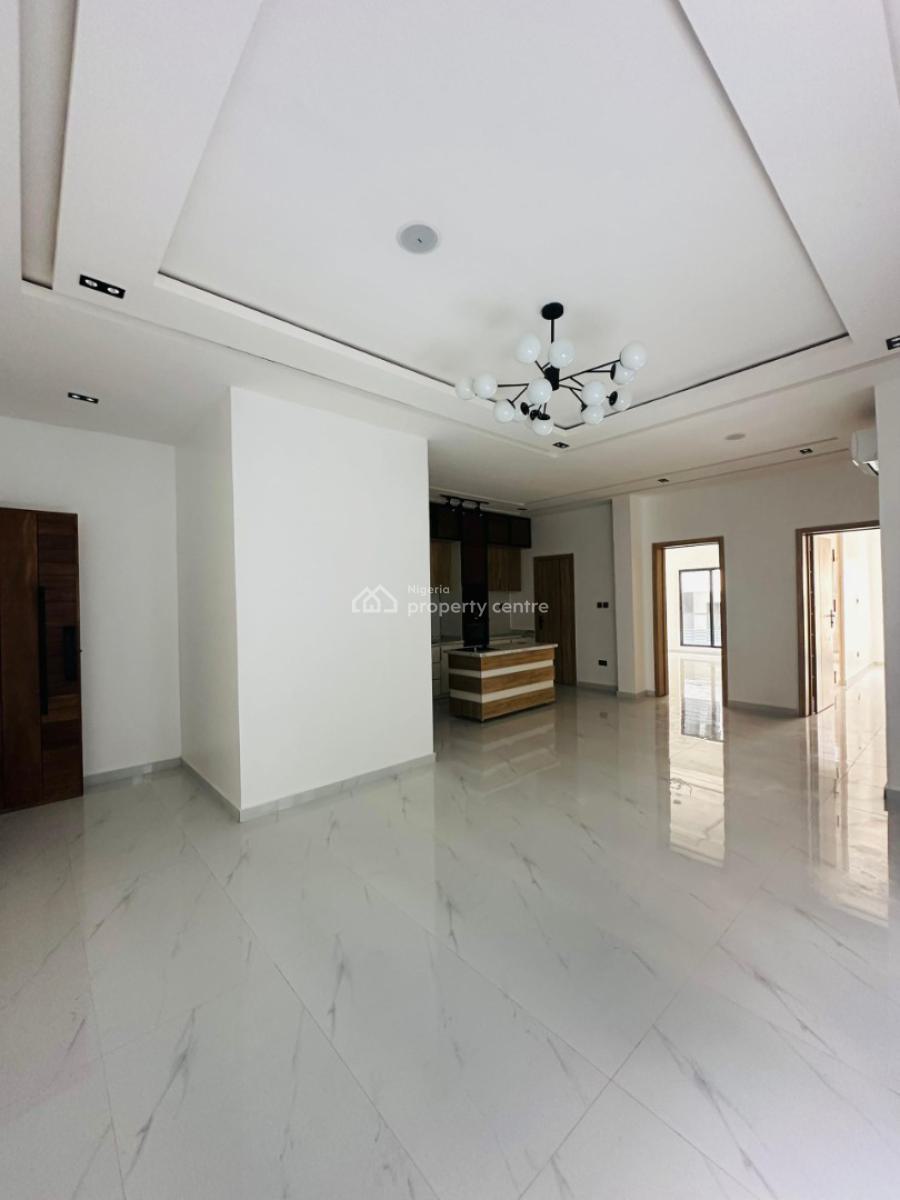 Sophisticated 2 Bedroom Apartment with Gym, Elevator & Pool, Ikate, Lekki, Lagos, Block of Flats for Sale