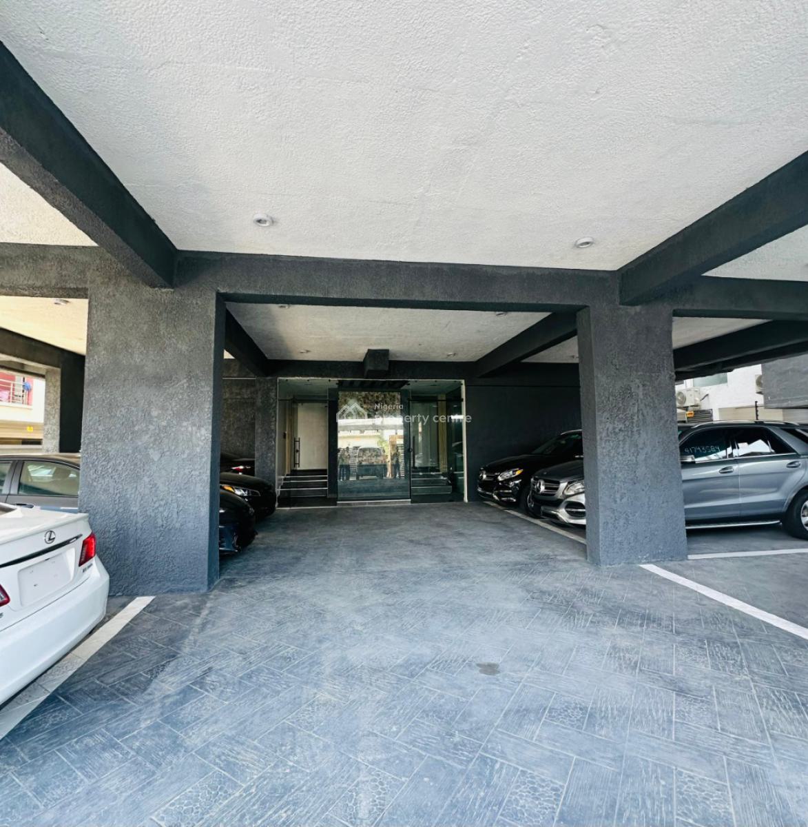 Sophisticated 2 Bedroom Apartment with Gym, Elevator & Pool, Ikate, Lekki, Lagos, Block of Flats for Sale